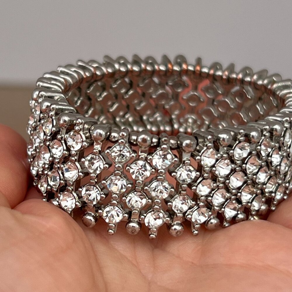 Vintage White Rhinestone Silver-tone Metal  1" Wide Stretch Bracelet / Showgirl - Picture 2 of 14